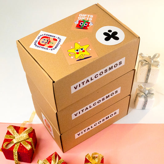 Christmas Holiday Gift Packs: Presents for Everyone on Your List