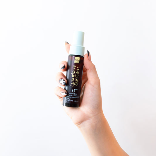 Luxurious Taning Oil